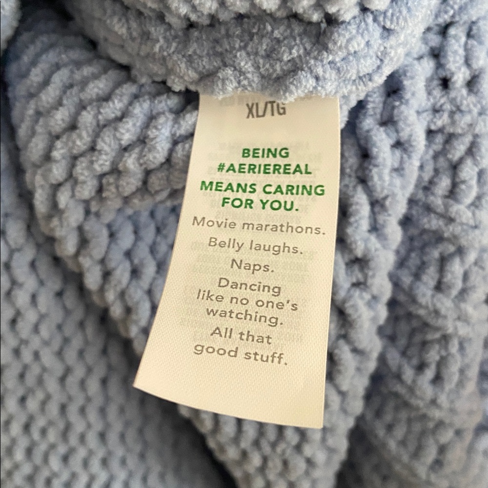 XL Aerie Oversized Chenille “Like Candy” Sweater in Soft Blue - Picture 11 of 16